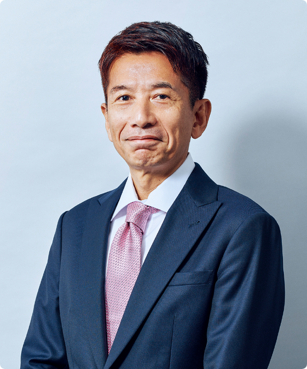 炭元 成介